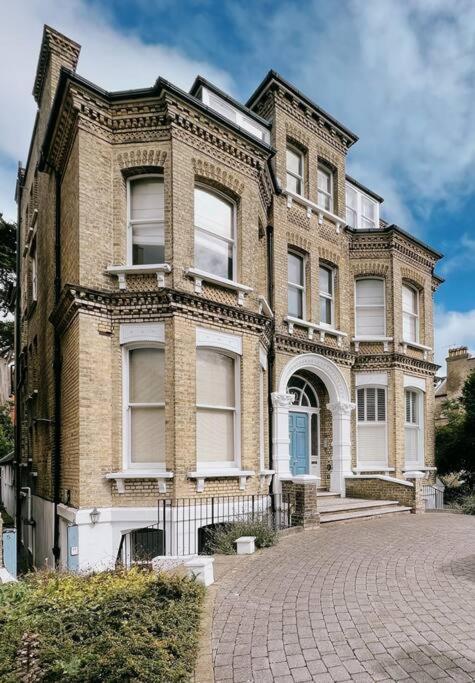 Stunning Victorian Mansion Apartment - Hosted By Agf Property - Free Parking Upon Request Brighton Bagian luar foto